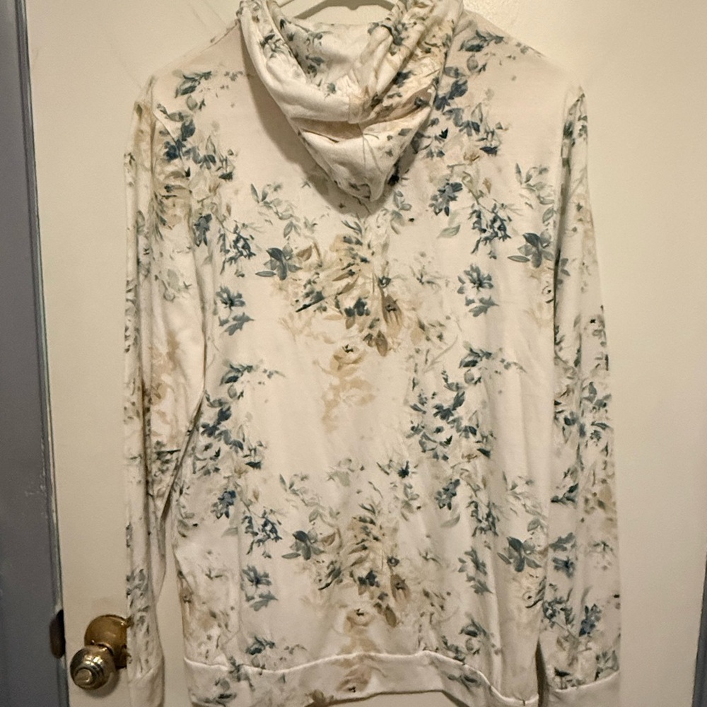 Denim & Flower Cream Floral Pullover Hoodie with Blue Accents - Picture 2 of 5